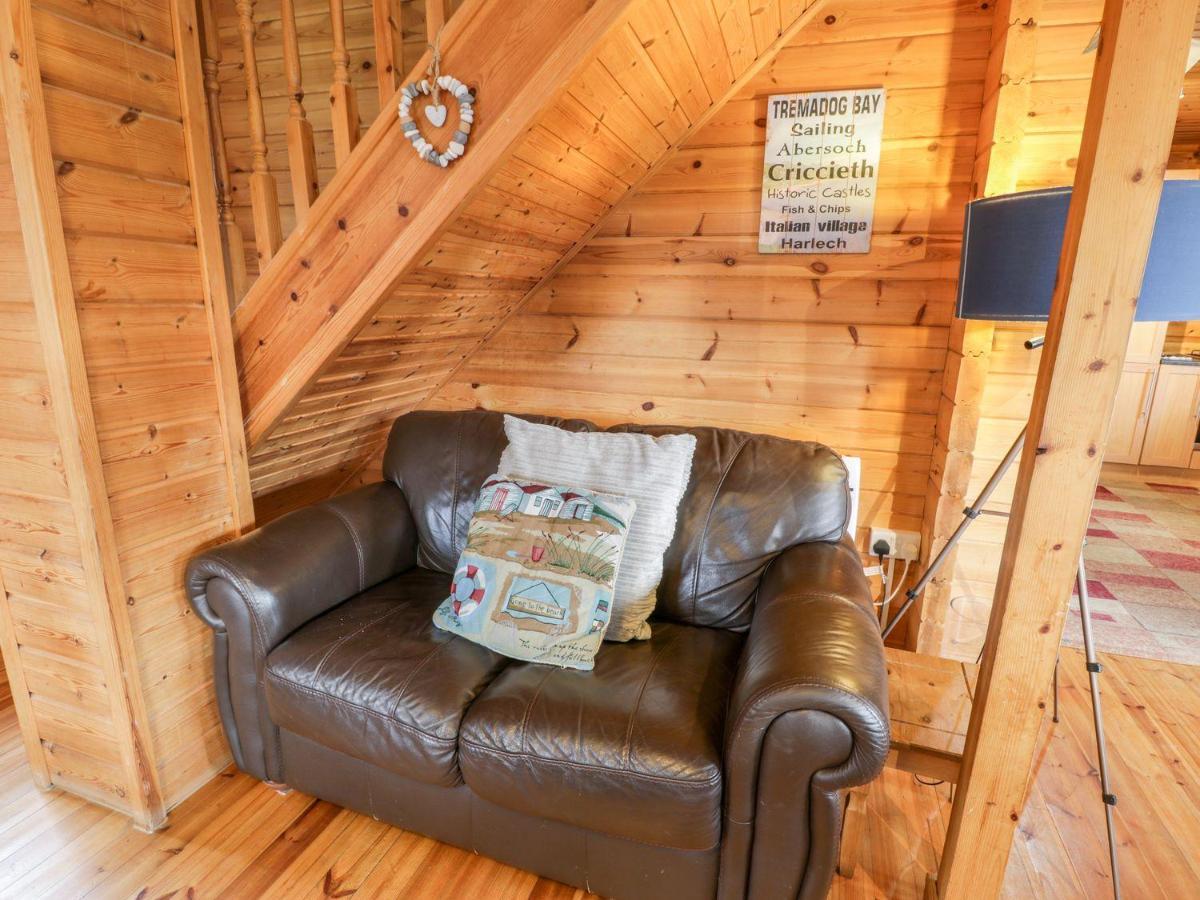 Sun View Lodge Llanbedr  Ngoại thất bức ảnh