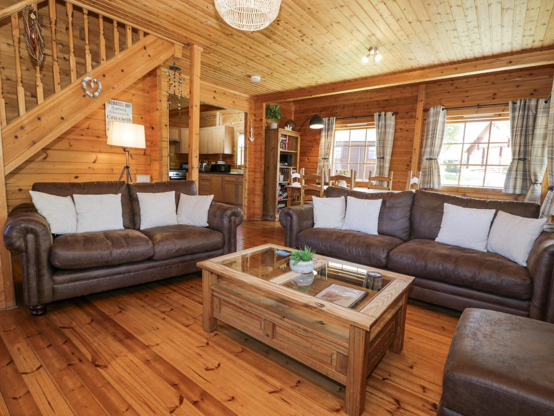 Sun View Lodge Llanbedr  Ngoại thất bức ảnh