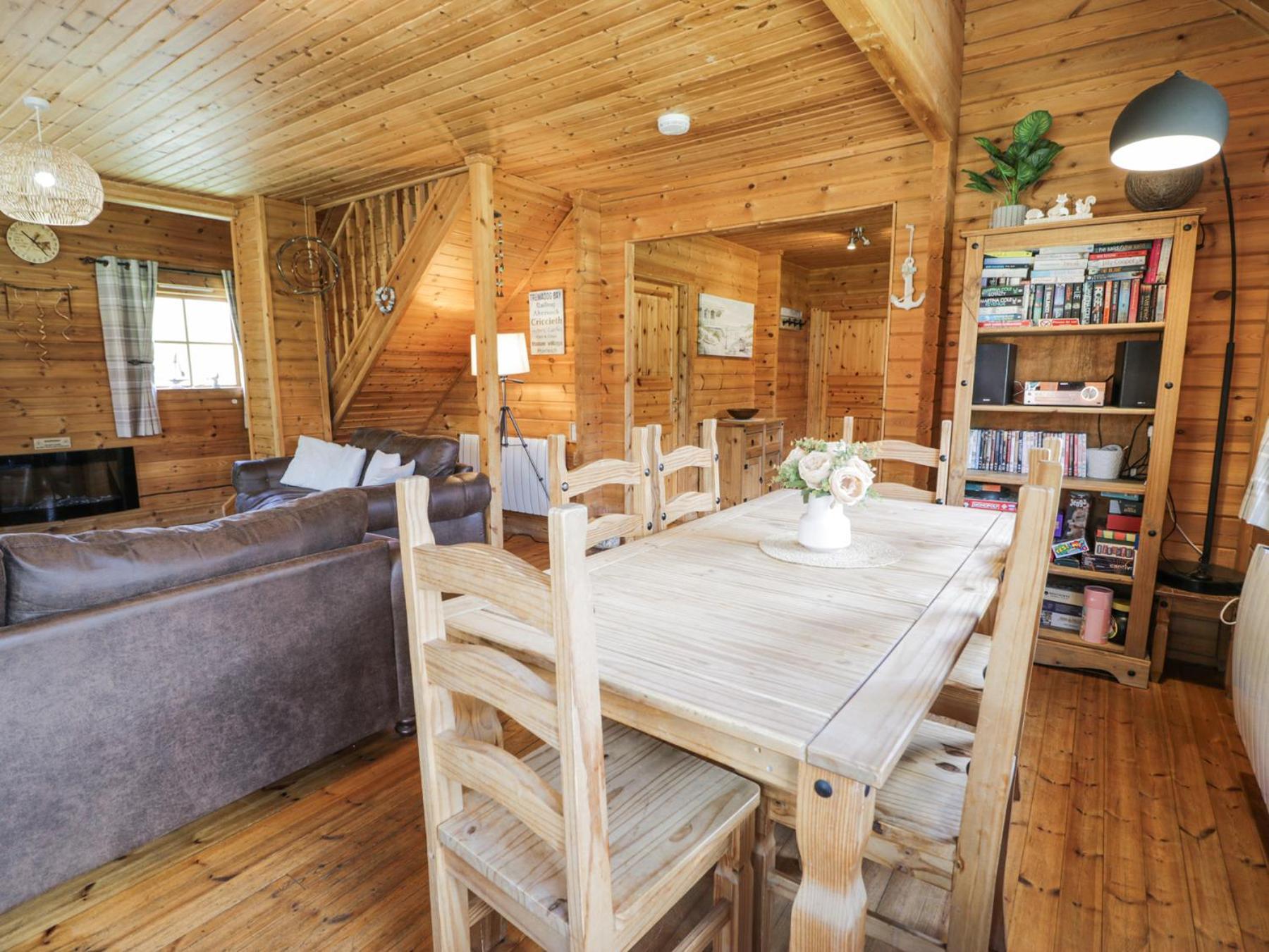 Sun View Lodge Llanbedr  Ngoại thất bức ảnh